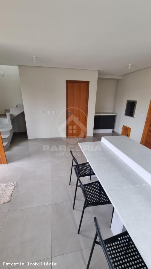 Casa à venda com 2 quartos, 70m² - Foto 6