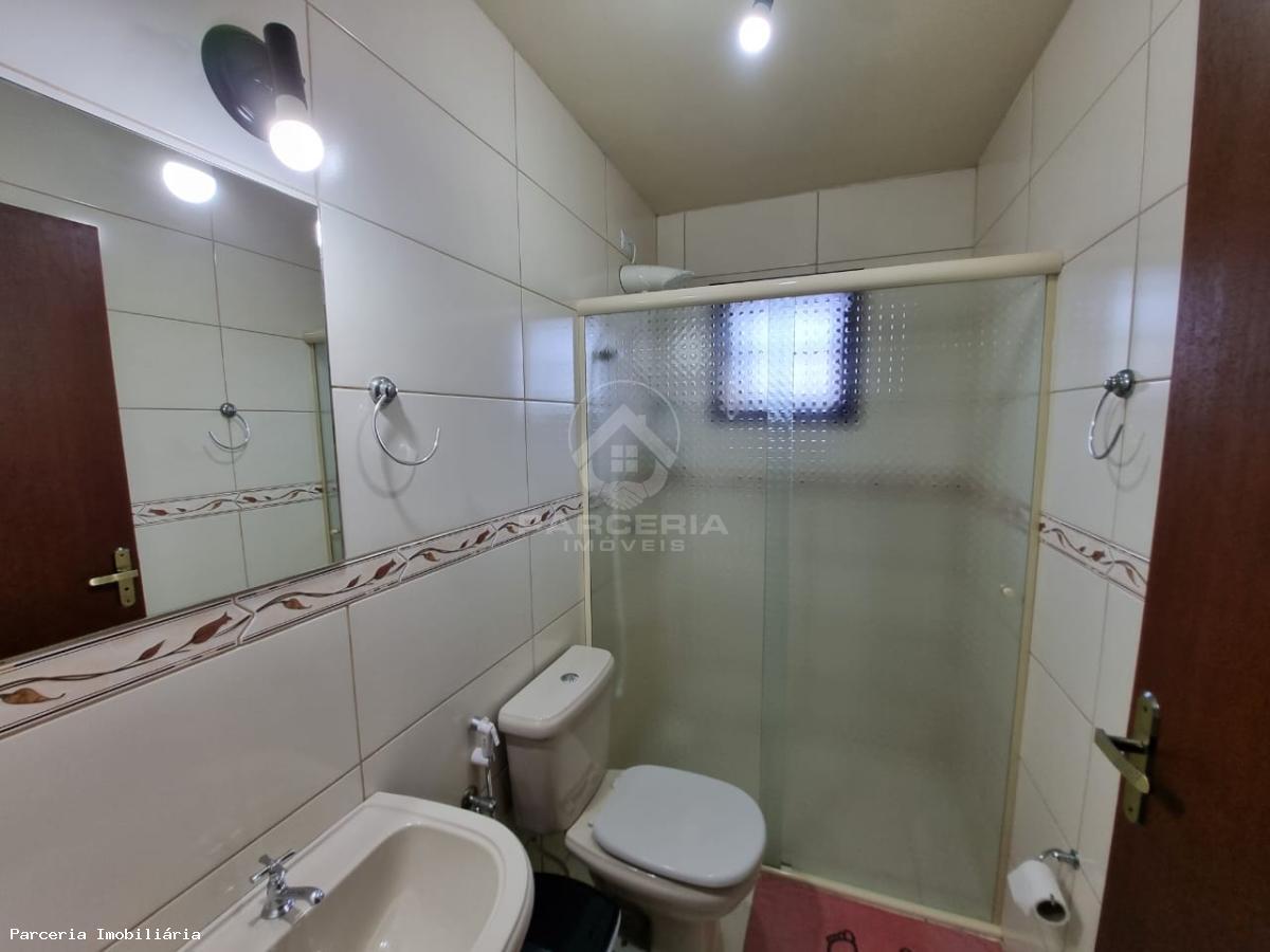 Casa à venda com 3 quartos, 80m² - Foto 11