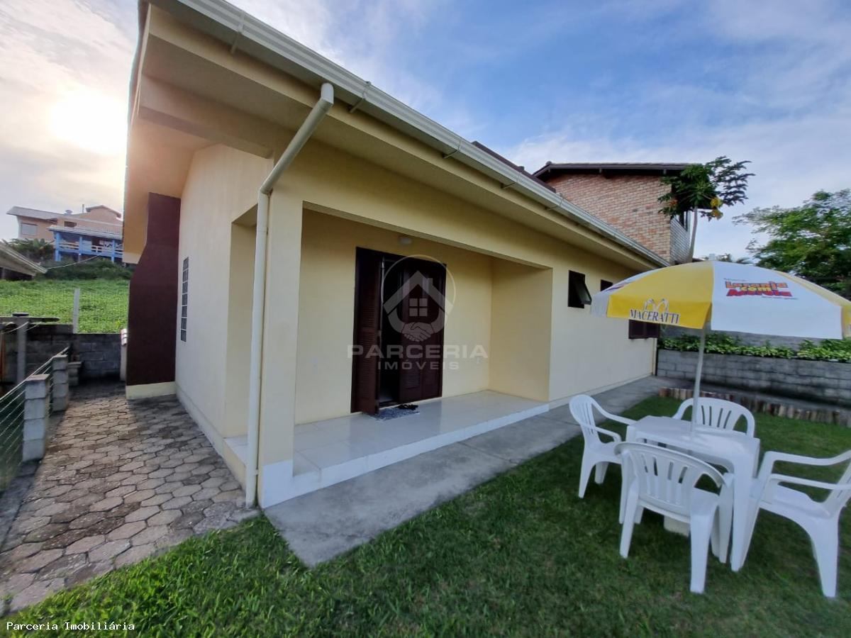 Casa à venda com 3 quartos, 80m² - Foto 5