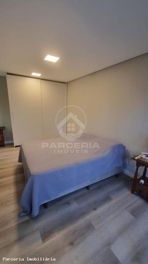 Casa à venda com 3 quartos, 156m² - Foto 14