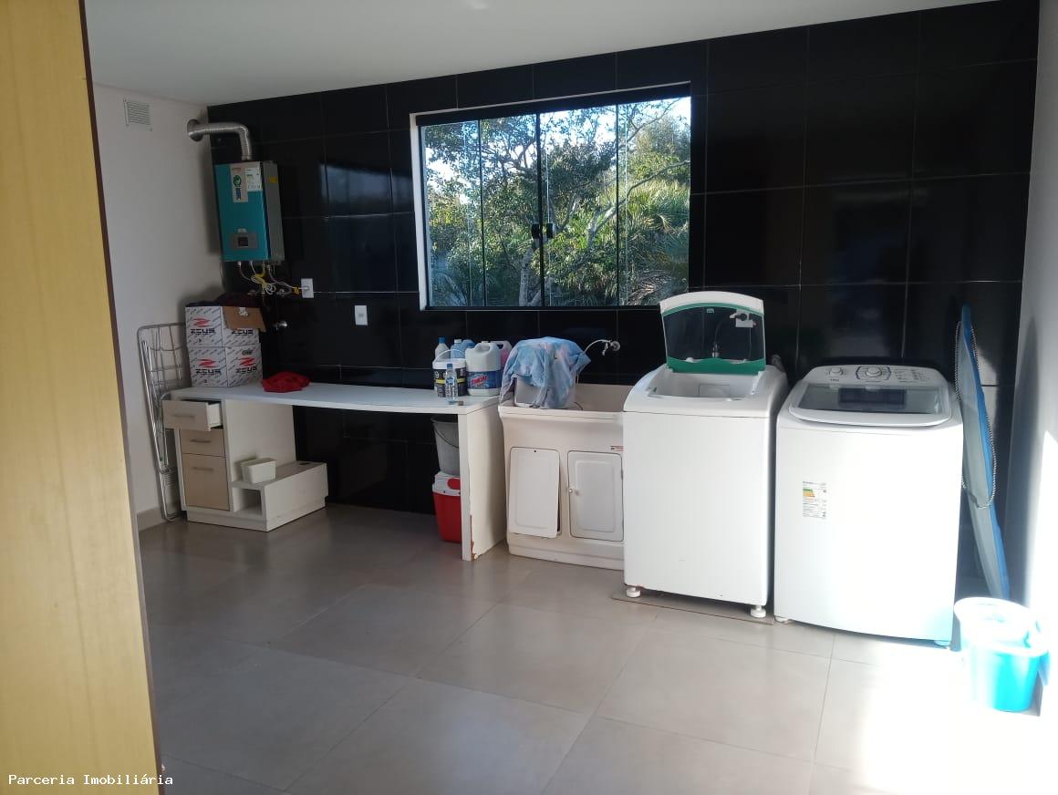 Casa à venda com 4 quartos, 290m² - Foto 21