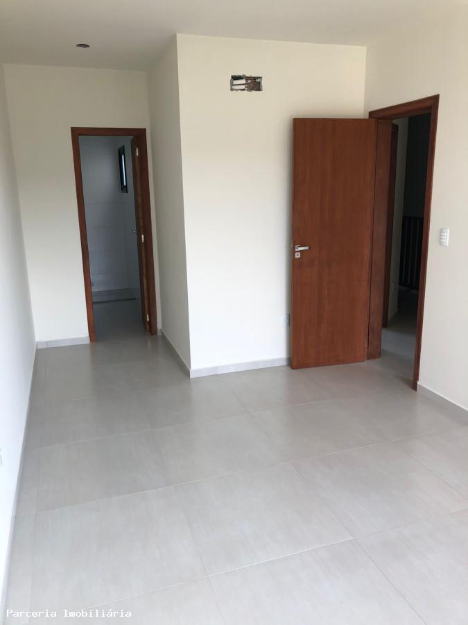 Casa à venda com 2 quartos, 103m² - Foto 9