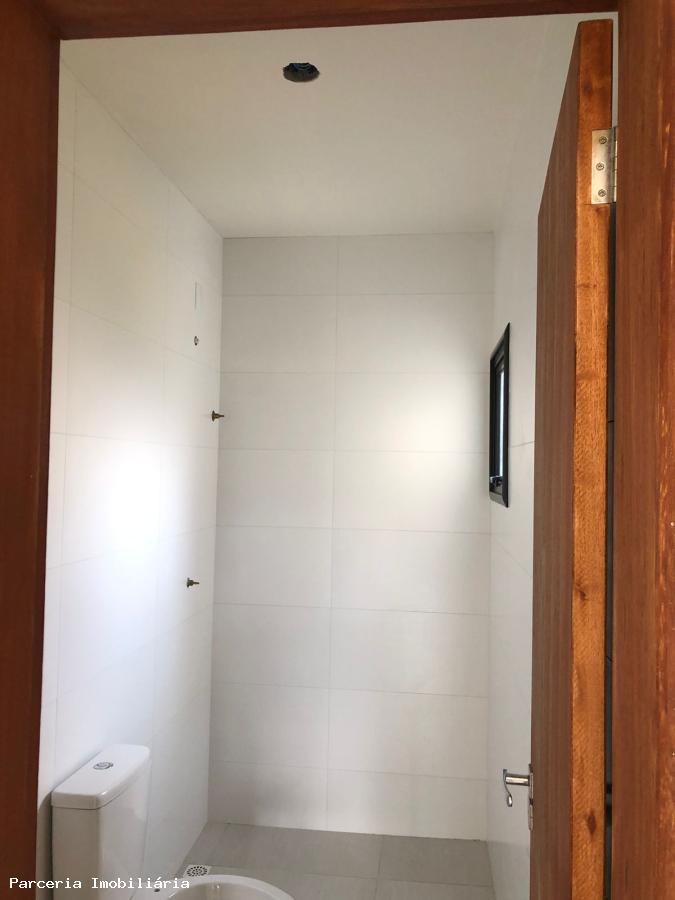 Casa à venda com 2 quartos, 103m² - Foto 11