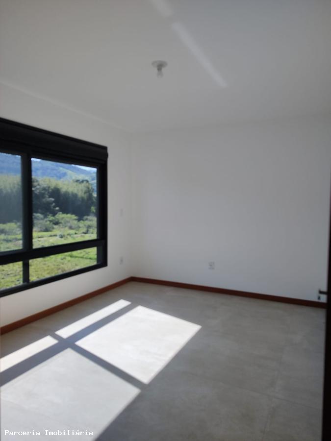 Apartamento à venda com 3 quartos, 138m² - Foto 29